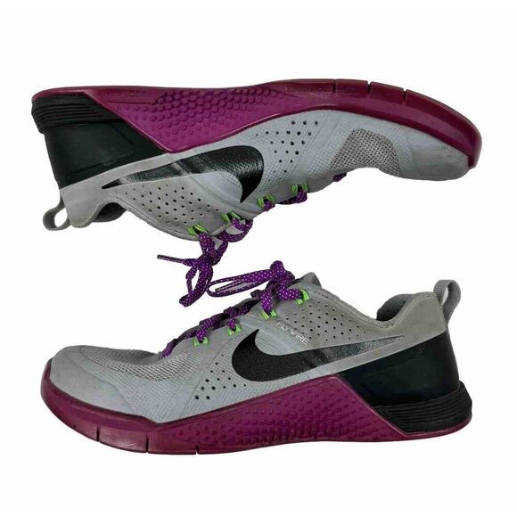 Nike Metcon 1 Flywire Wolf Gray Vivid Purple Sneakers Sz 8 Running 813101-005 - Picture 1 of 8
